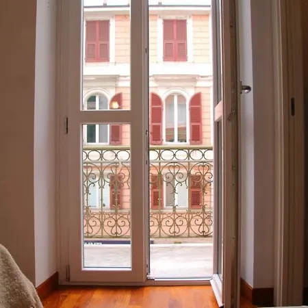 Apartamento Gaudio 22 *